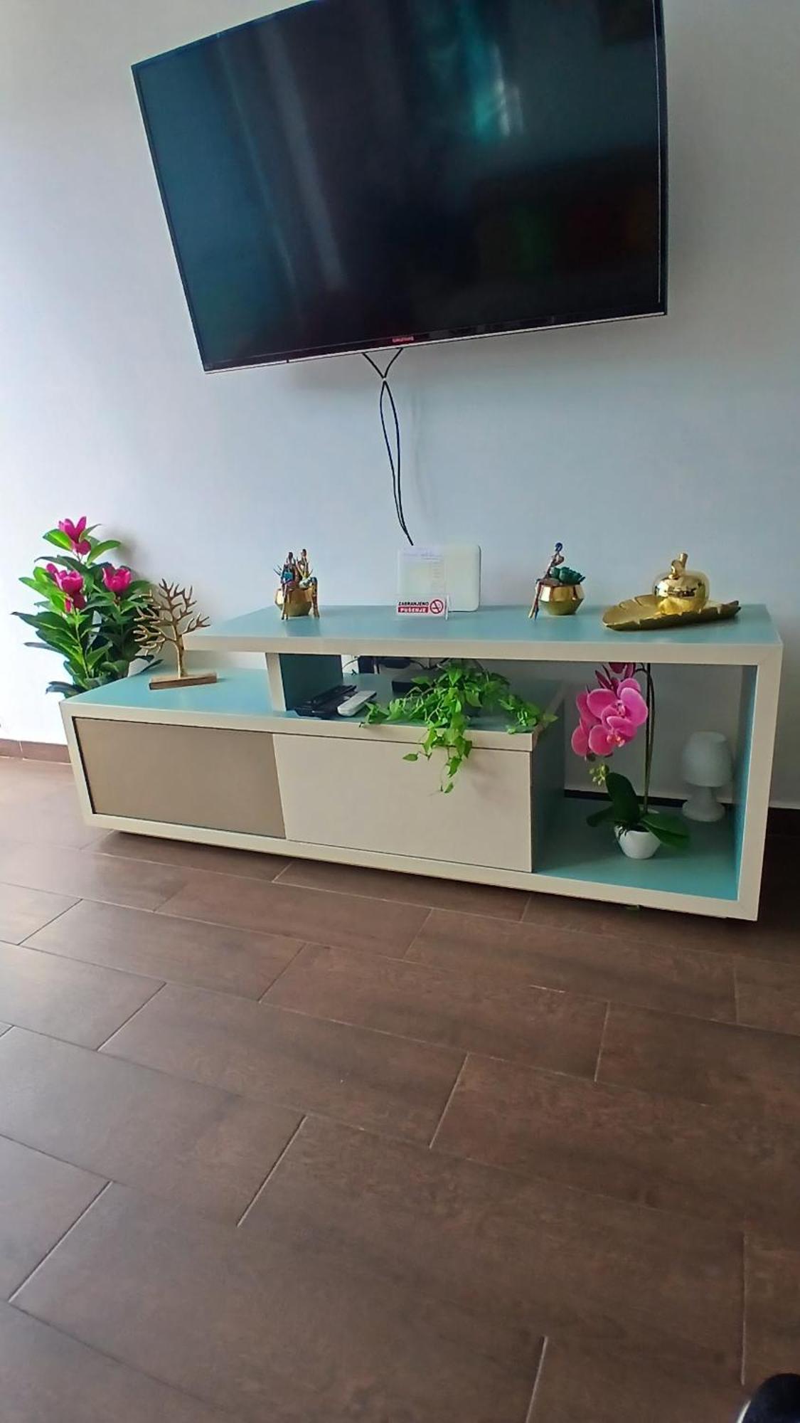 Apartment Funny Котор Екстериор снимка